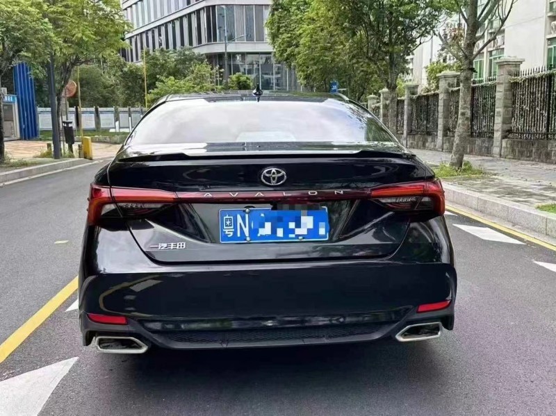 深圳23年丰田亚洲龙6