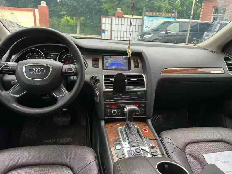 淄博14年奥迪Q75