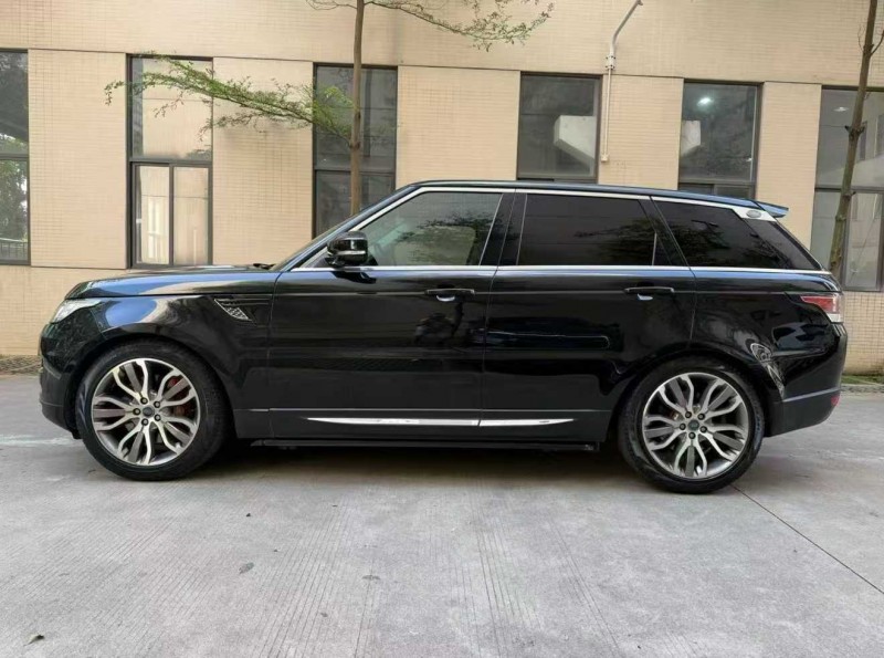 深圳17年路虎揽胜运动9