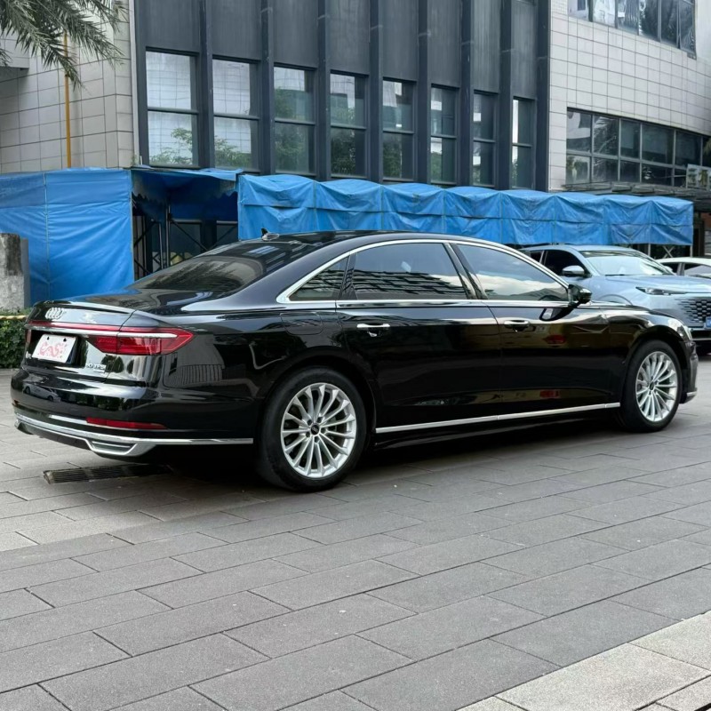 珠海22年奥迪A8L7