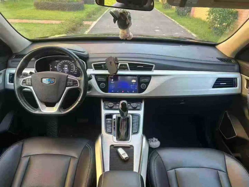 珠海18年吉利博越4