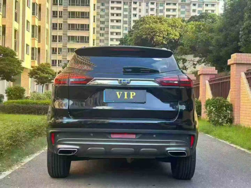 珠海18年吉利博越9