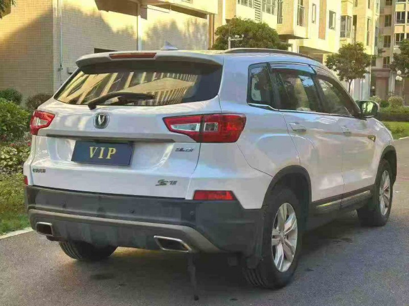 深圳19年长安汽车CS758