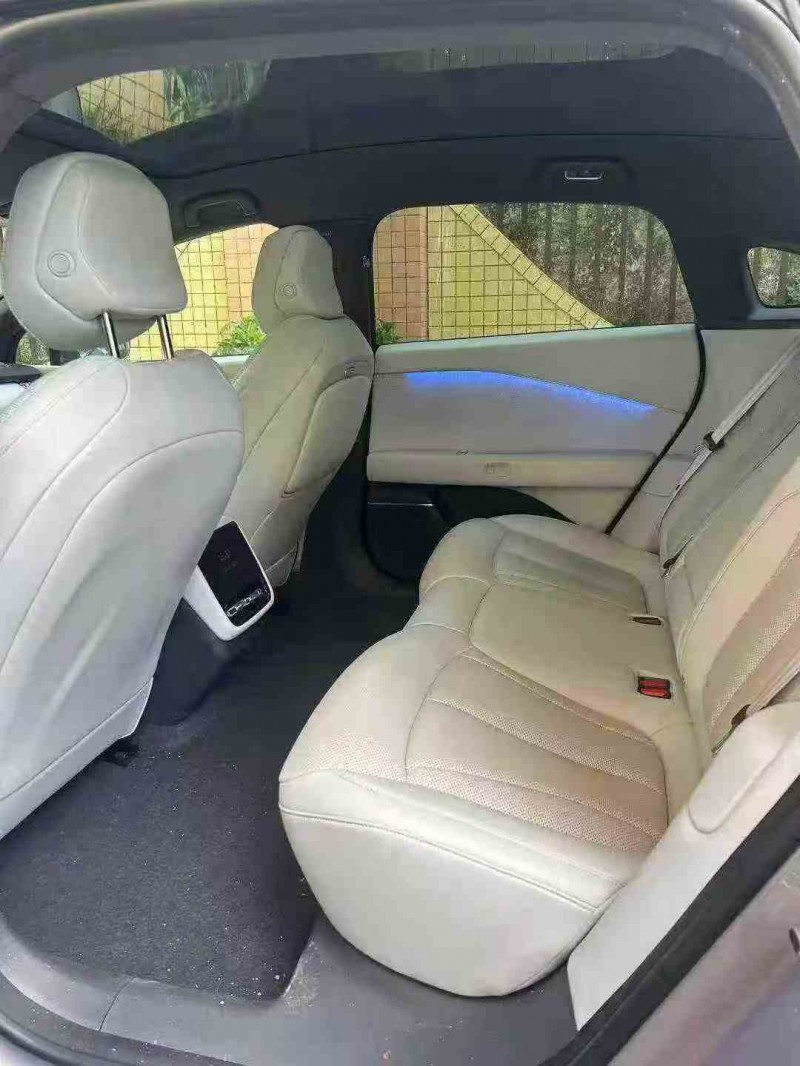 珠海25年小鹏汽车p76