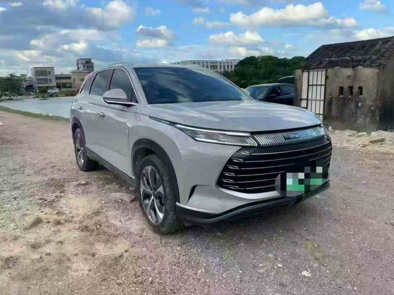 佛山23年比亚迪护卫舰3