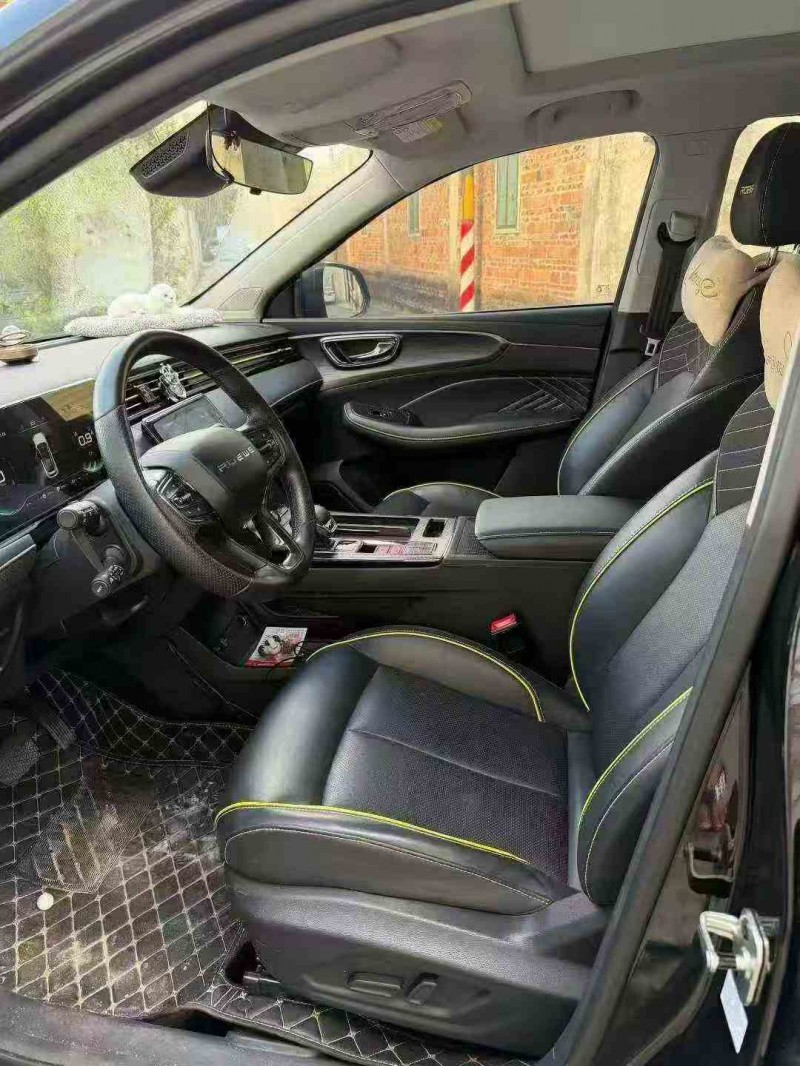 珠海22年荣威RX54