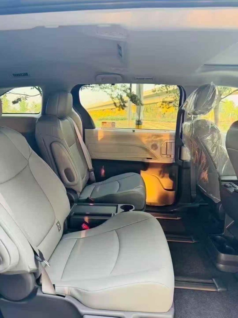 无锡25年丰田格瑞维亚6