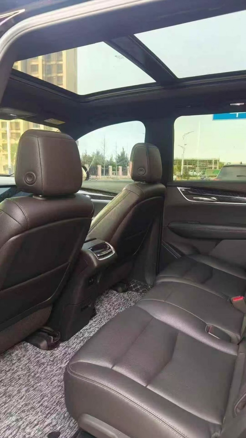 邯郸22年凯迪拉克XT68