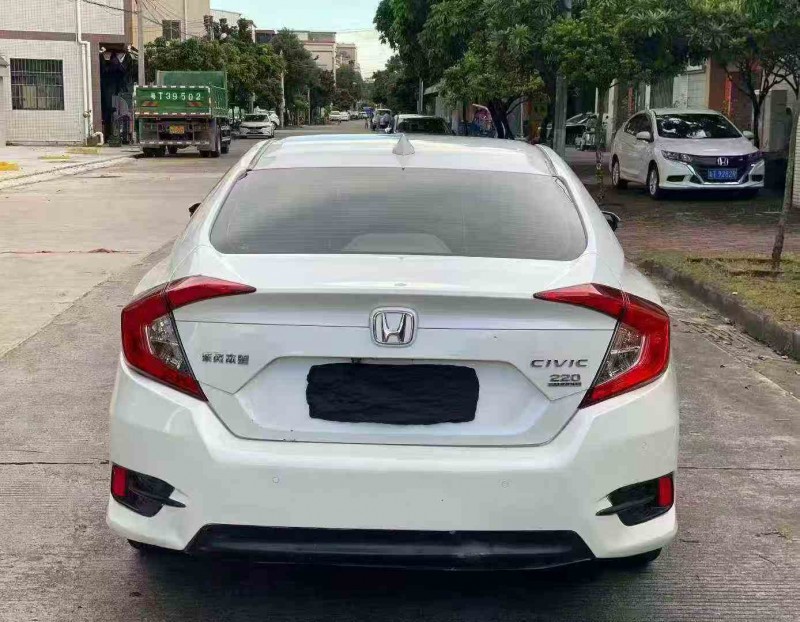 汕尾18年本田思域8