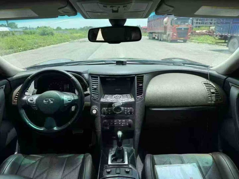 桂林14年英菲尼迪QX706
