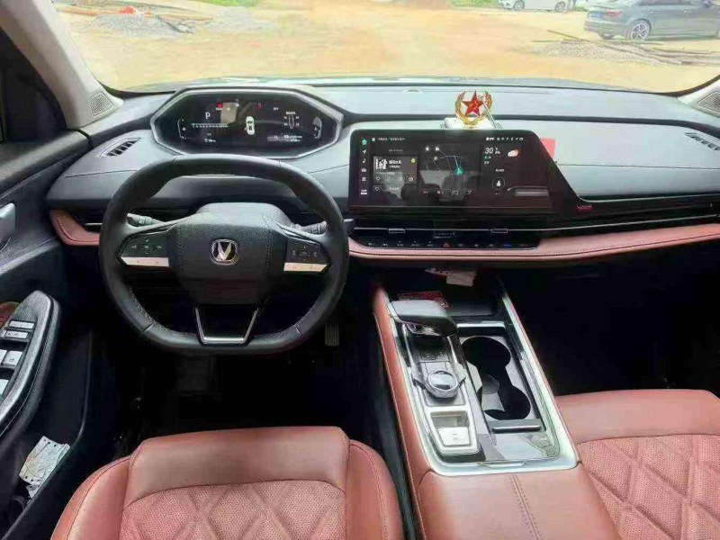 柳州24年长安汽车CS557