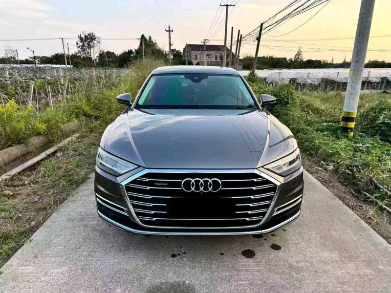 宁波18年奥迪A8L1