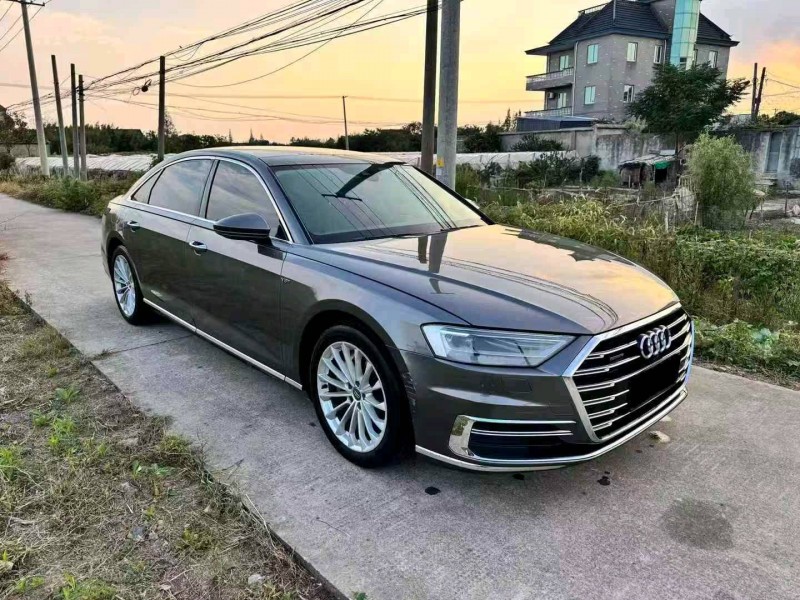 宁波18年奥迪A8L2