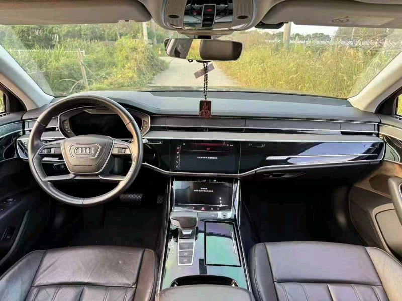 宁波18年奥迪A8L4