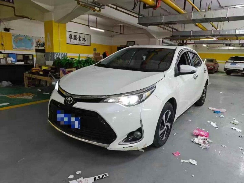 鄂州17年丰田雷凌2