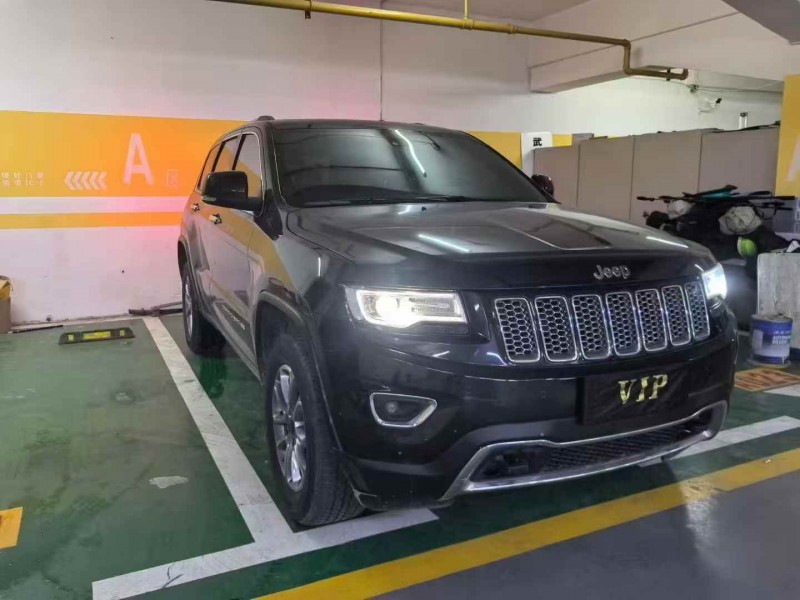 宜昌16年Jeep大切诺基2