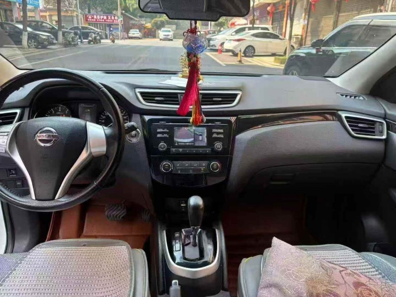 长沙15年日产逍客4