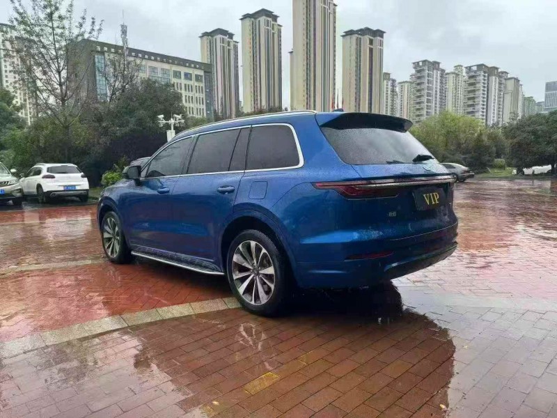 洛阳21年理想理想ONE8