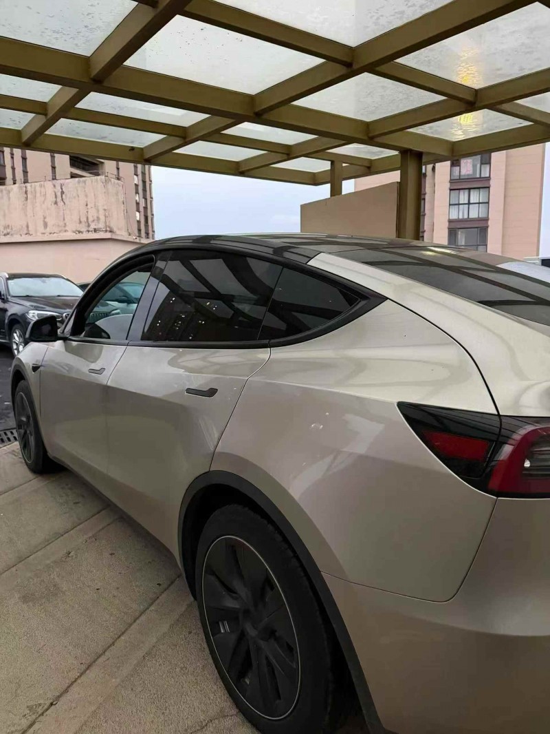 苏州23年特斯拉MODEL Y8