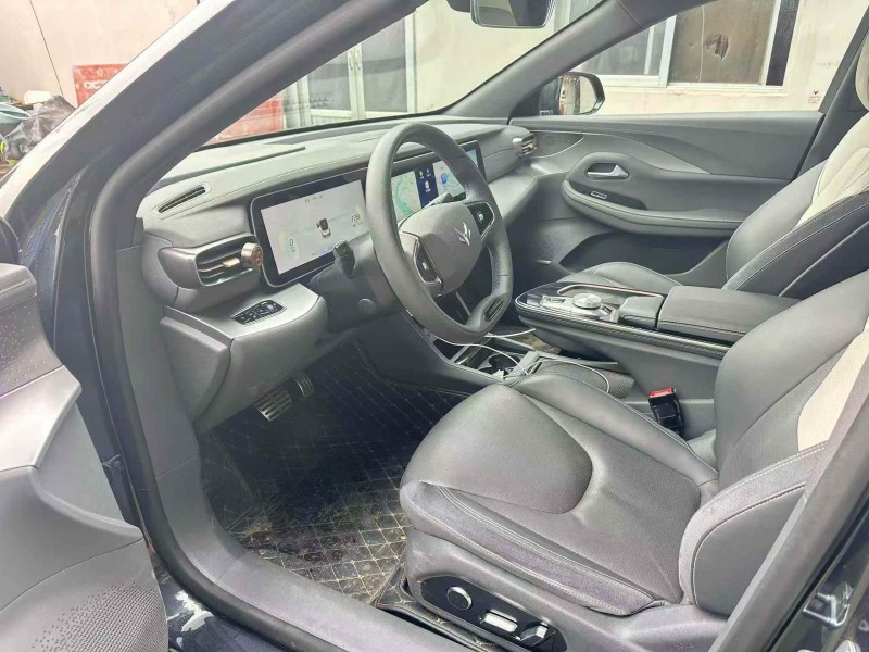 枣庄25年极狐汽车阿尔法5