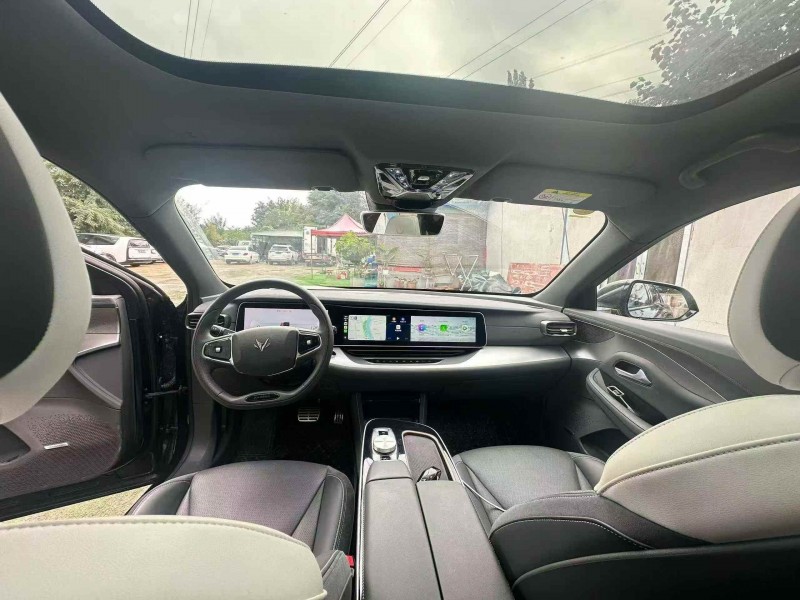 枣庄25年极狐汽车阿尔法6