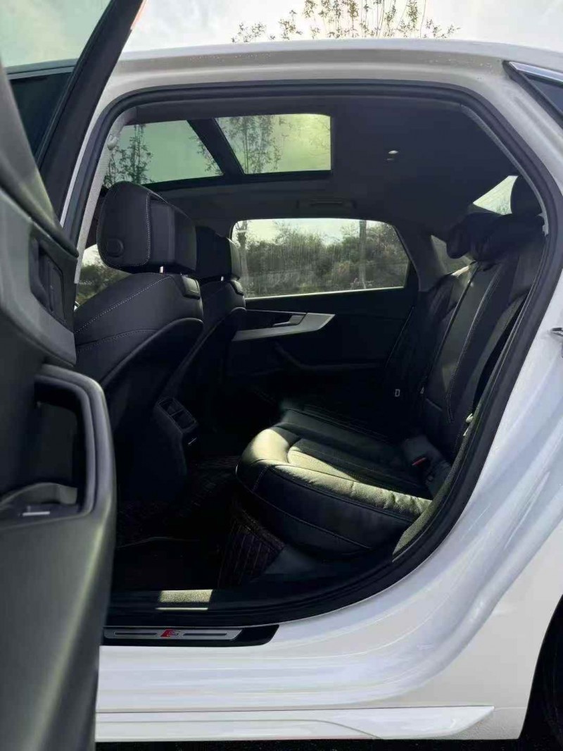 邯郸22年奥迪A4L5