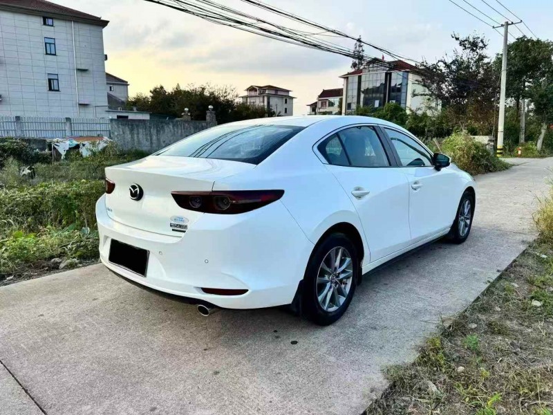 宁波22年马自达阿特兹9