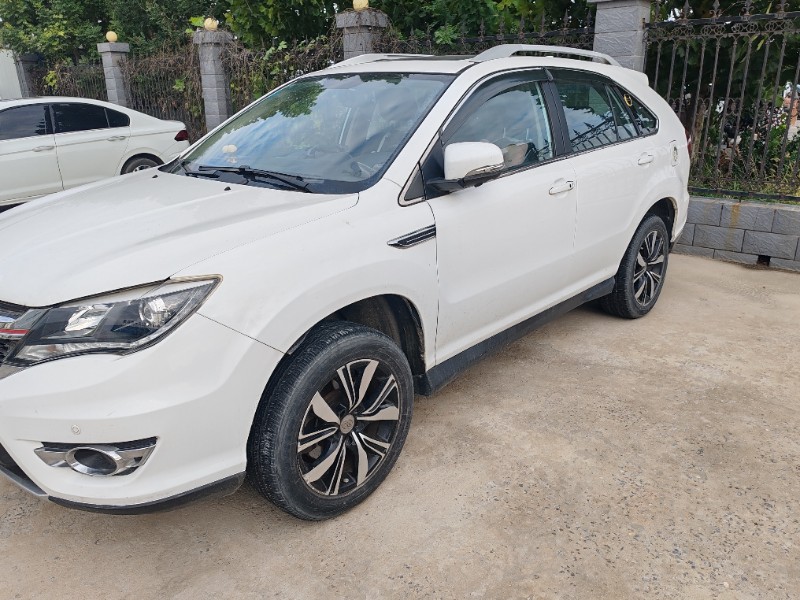 石家庄17年比亚迪S72