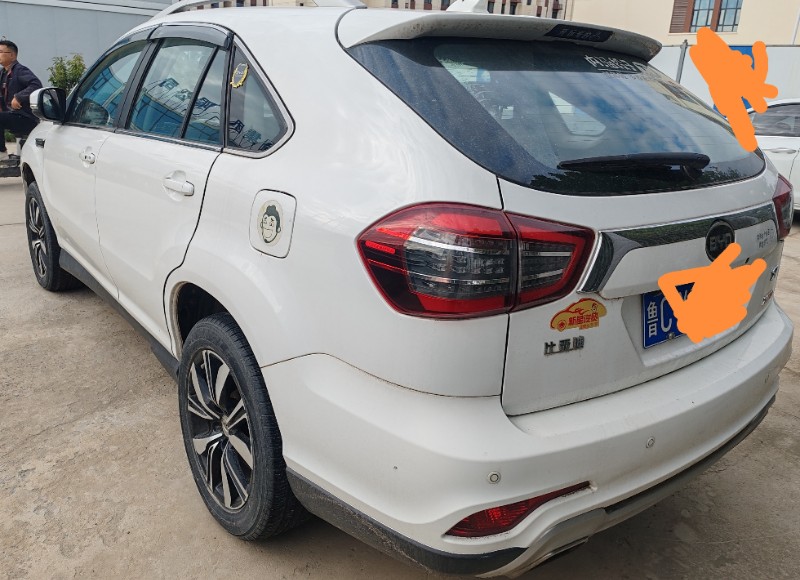 石家庄17年比亚迪S73