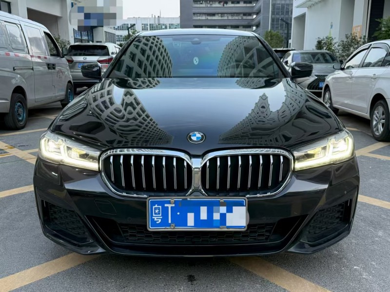 深圳22年宝马5系1