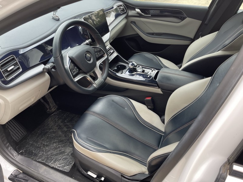 济宁23年比亚迪秦5