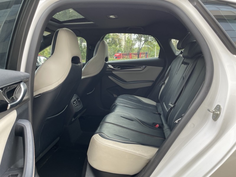 济宁23年比亚迪秦6