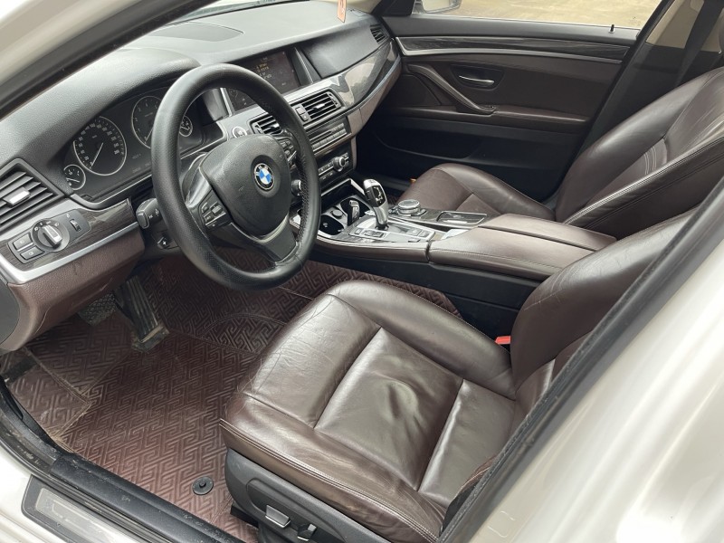 济宁15年宝马5系4