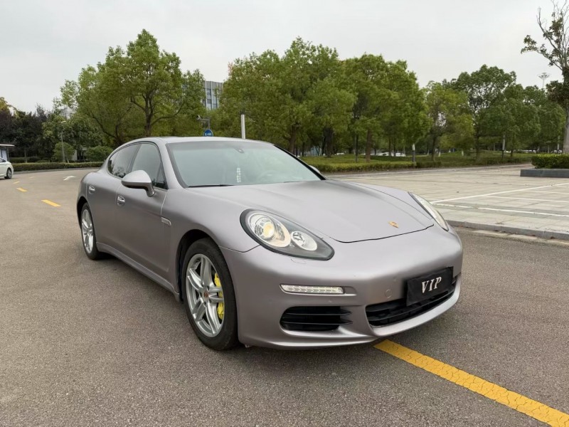 盐城14年保时捷帕拉梅拉3