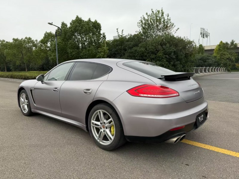 盐城14年保时捷帕拉梅拉4