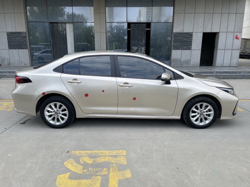 济宁19年丰田卡罗拉7