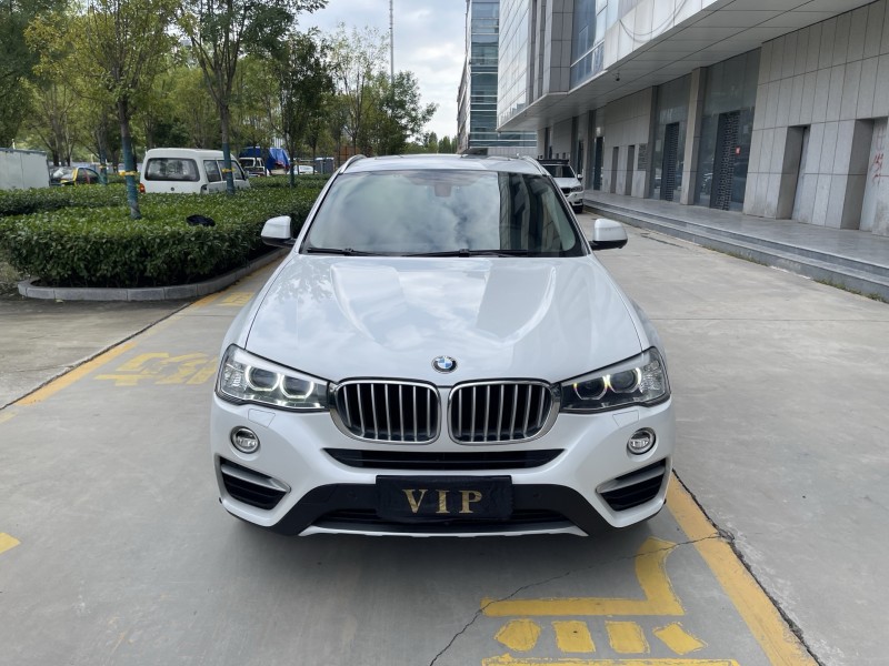 济宁18年宝马X41