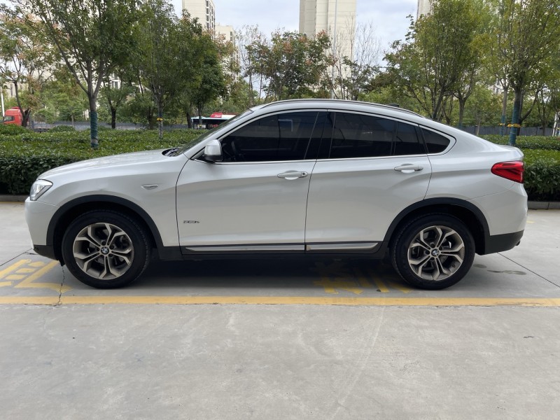 济宁18年宝马X49