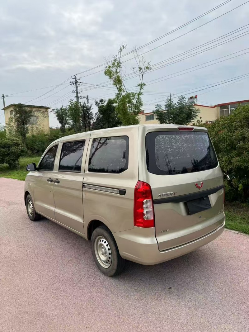 枣庄21年五菱汽车宏光7