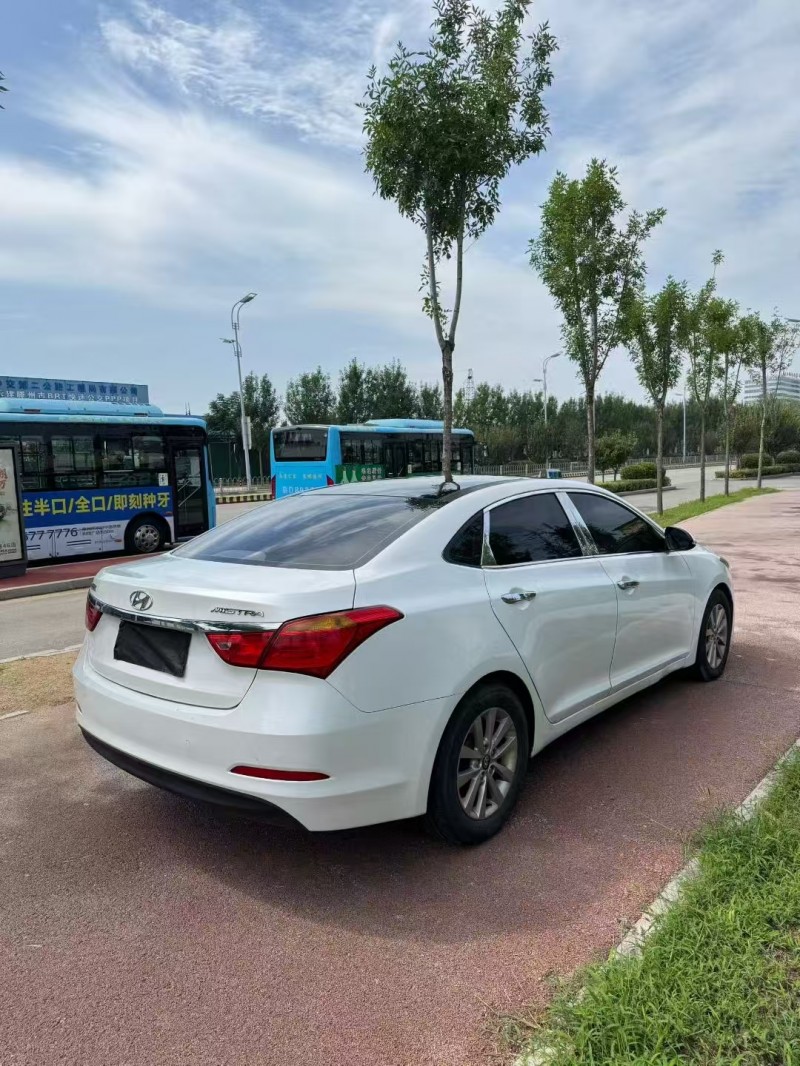 枣庄16年现代名图8