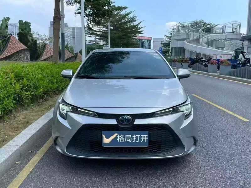 深圳21年丰田雷凌1