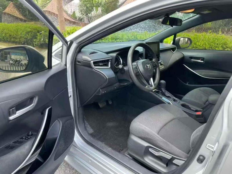 深圳21年丰田雷凌6