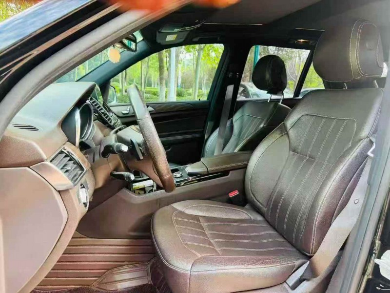 济南17年奔驰GLE5