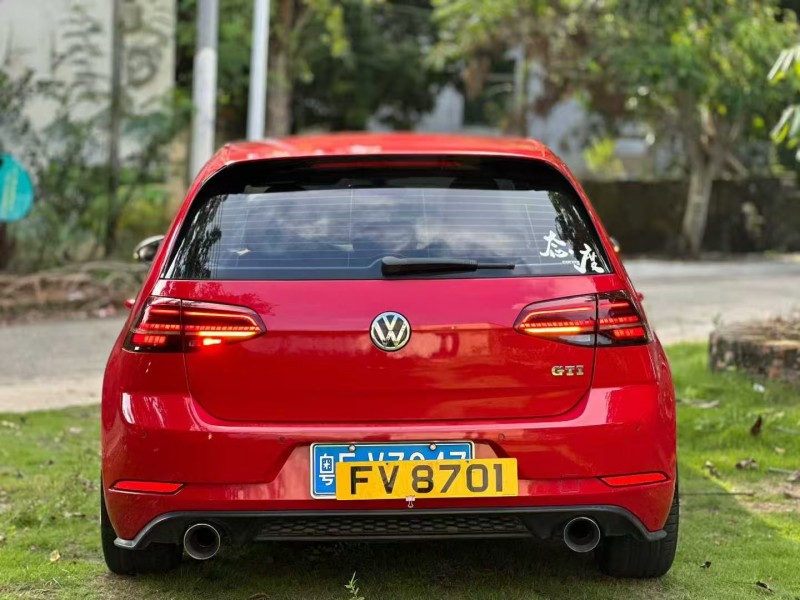 湛江18年大众高尔夫7