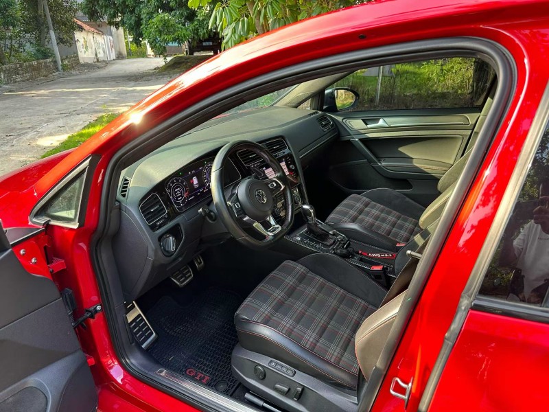 湛江18年大众高尔夫8