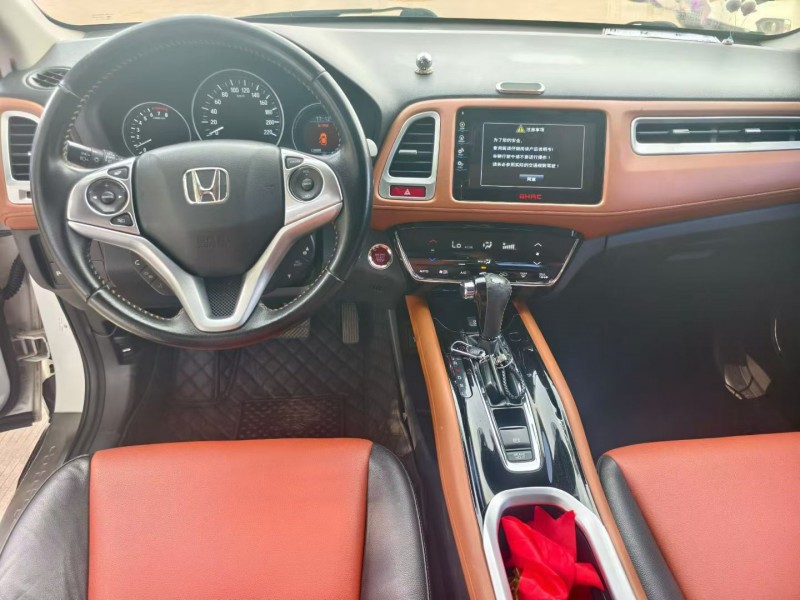 湛江15年本田缤智5