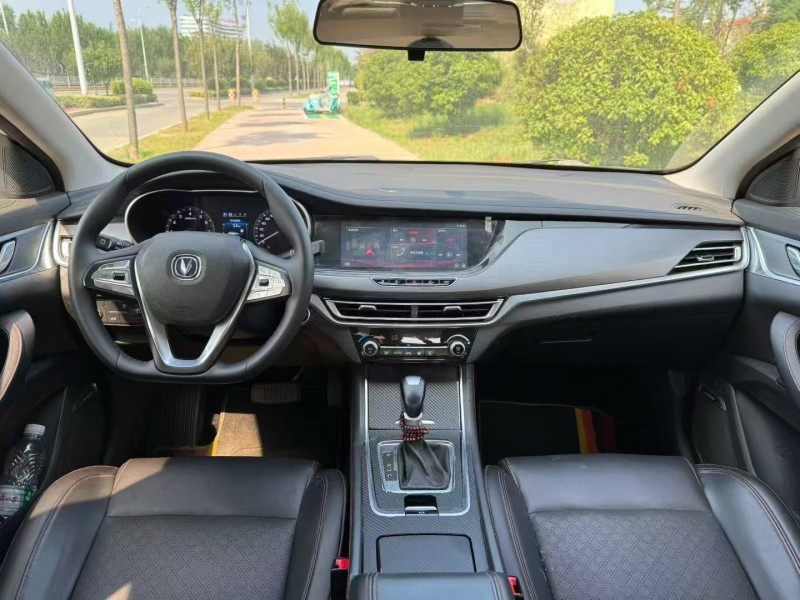 枣庄20年长安汽车逸动6