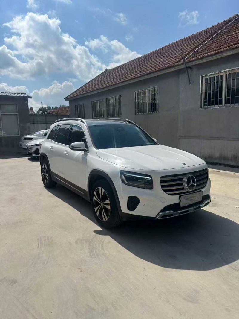 青岛23年奔驰GLB2