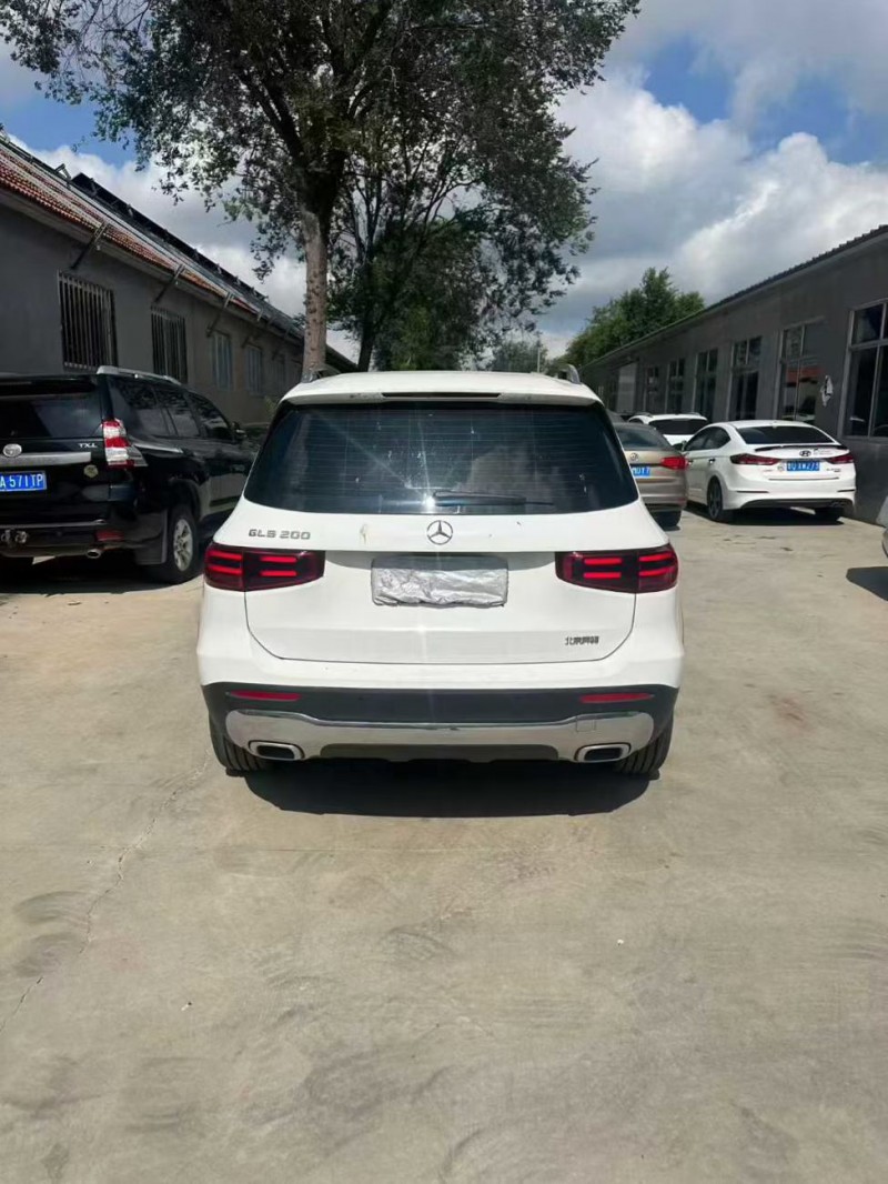 青岛23年奔驰GLB8