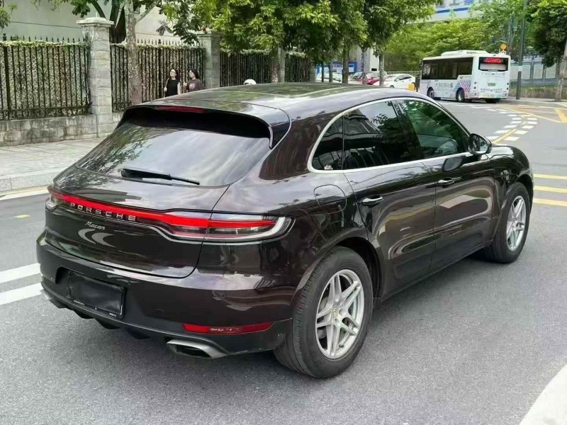 广州21年保时捷Macan7